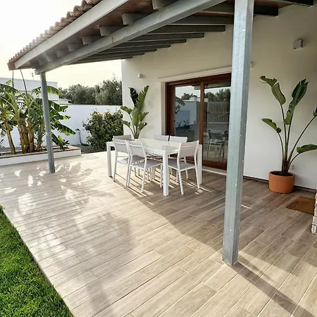 Villa Olivas *