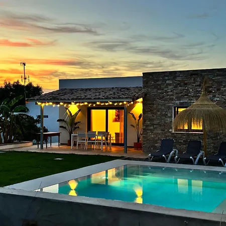 Villa Olivas *
